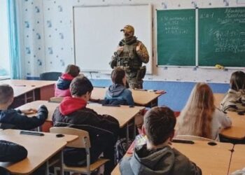Вчителі на окупованих територіях виявлятимуть проукраїнське населення