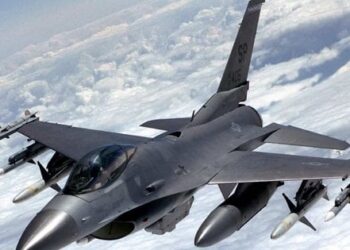 Нідерланди передали Україні першу партію винищувачів F-16