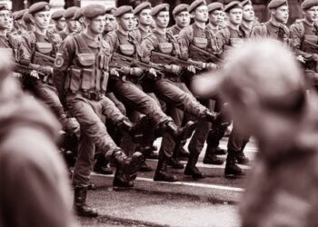 Брак людей у ЗСУ стурбував США. Чому багато українців ухиляється від мобілізації?