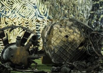 СБУ показала уламки нової балістичної ракети, якою окупанти вдарили по Дніпру