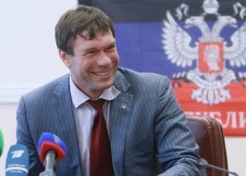 Суд заочно ув'язнив ексрегіонала Олега Царьова та конфіскував майно на понад 400 млн грн