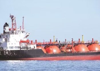 Велика Британія ввела санкції проти 30 російських нафтових танкерів