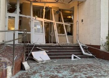 У Києві другу ніч поспіль фіксують руйнування через дронову атаку