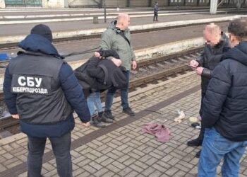 У Львові затримали агента Росії, який готував теракти на залізничному вокзалі та біля ТЦК