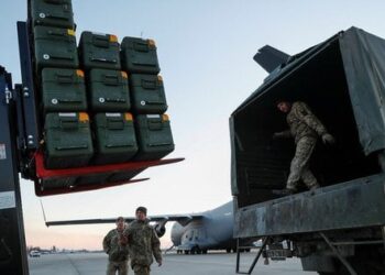 Bloomberg повідомив про вимогу Путіна припинити поставки зброї Україні на час перемир’я