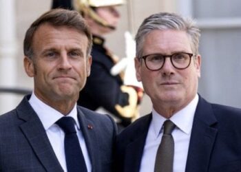 Президент Франції та прем'єр Британії пропонують місячне перемир’я в Україні