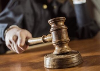 Суд оштрафував громадянина Китаю, який поширював відео роботи ППО в Одесі