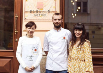 Izorija obitelji koja živi u blizini zračne luke u Donjecku i blizu Azovstala u Mariupolju