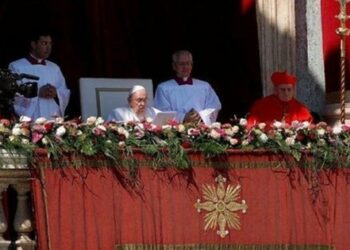 Папа Римський у Великдень попросив допомоги Україні на шляху до миру та «світла» росіянам