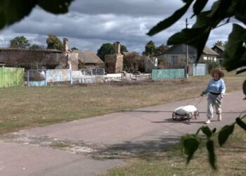 На Чернігівщині на міні підірвався автомобіль, загинули батько з сином