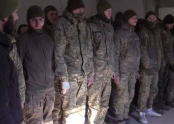 Щодо 277 українських військових закрили провадження нібито за дезертирство з Маріуполя