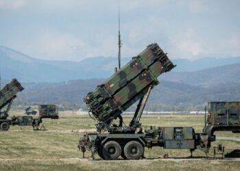 Україні для захисту неба потрібно 50 батарей ЗРК Patriot, – Зеленський