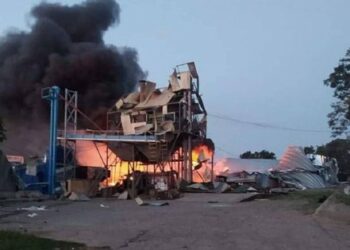 Росіяни обстріляли ракетами термінал із зерном на Одещині, є постраждалі