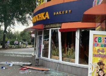 Росіяни завдали ракетного удару по Запоріжжю, є загиблі