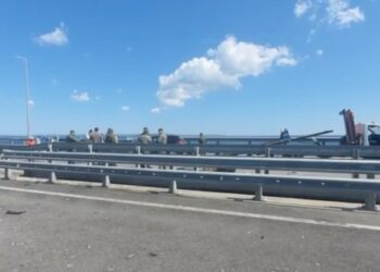 В Севастополі вибухнув російський склад з боєприпасами (відео)