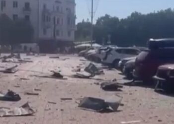 Росія завдала ракетного удару по центру Чернігова