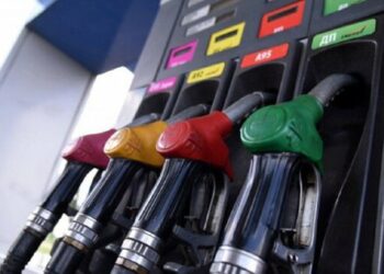 Британська розвідка пояснила причини дефіциту пального у Росії