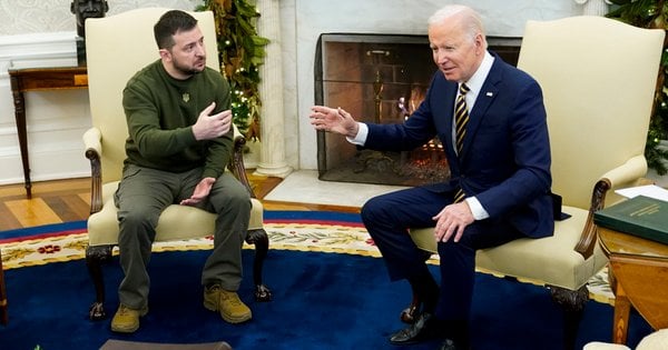 Держдеп США підготував засекречену стратегію допомоги для України, – Politico