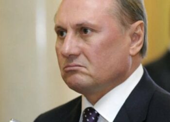 Екс-депутат Єфремов втік до Москви, де має нерухомість на 4 млн доларів