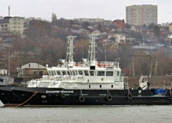 У Севастополі підірвався російський протимінний корабель