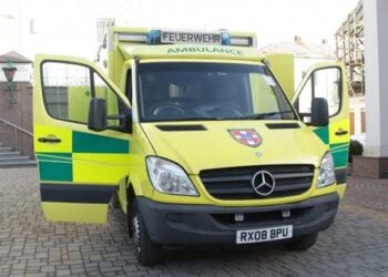 На Волині матір загиблого військового купила реанімобіль для потреб ЗСУ