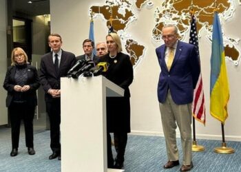 «Ми прибули, щоб запевнити українців: Ми з вами!». Що сказали у Львові сенатори США