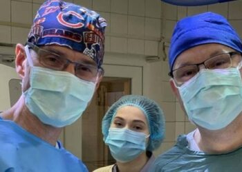 Дніпровські лікарі врятували важкопораненого військового з Рівненщини