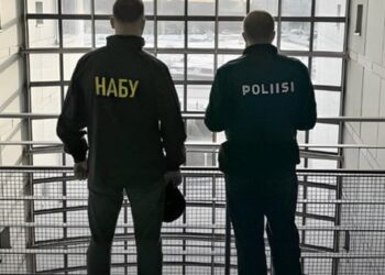 У Фінляндії затримали трьох чоловіків, які витрачали гроші масштабної закупівлі для ЗСУ на авто