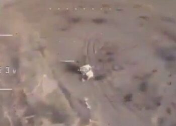 Через брак техніки росіяни використовують на фронті гольф-кари