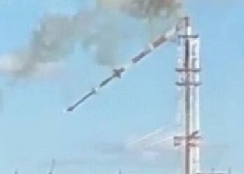 Росія вдарила по телевежі у Харкові, – відео