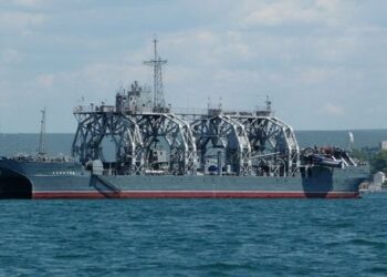 В окупованому Севастополі українські військові уразили російський корабель «Комуна»