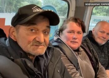 Росіяни під час наступу на Харківщині взяли у полон цивільних людей