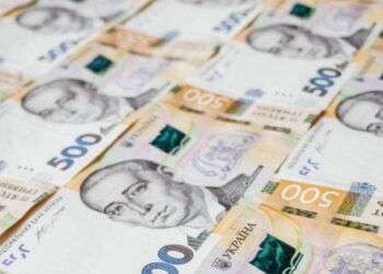 Селищна рада на Рівненщині переплатила понад 176 тис. грн за рації для військових