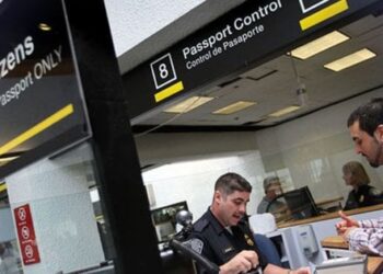 Посольство США попередило про обмеження на виїзд з України чоловіків з подвійним громадянством