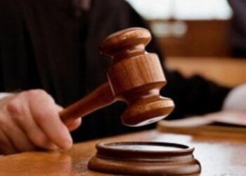 За проросійську позицію жительці Хмельниччини заборонили на 10 років займати керівні посади