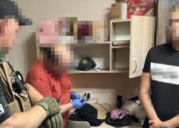 СБУ затримала агентів ФСБ за підпали авто Сил оборони у трьох областях