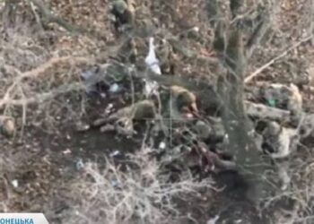 Окупанти стратили на Донеччині чотирьох полонених бійців ЗСУ