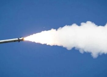 На Львівщині внаслідок падіння російської ракети виникла пожежа