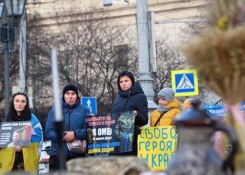 Рідні військових 24-ї та 63-ї бригад провели у Львові акцію-нагадування про полонених