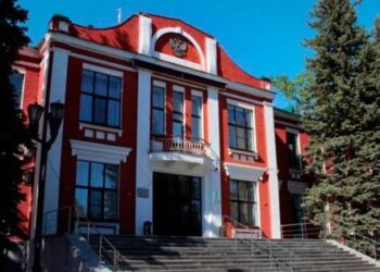 Уночі ударні дрони атакували Тамбовський пороховий завод