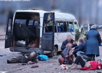 Російські окупанти обстріляли Запоріжжя, є загиблий та десятки травмованих