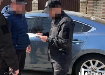 Двоє військових посадовців заробили 1,5 млн грн на нарахуванні безпідставних бойових виплат