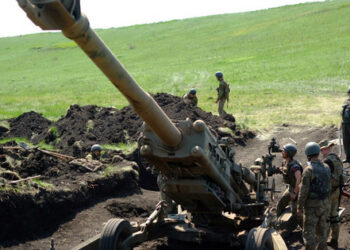 Ақш-тың Украинаға арналған жаңа көмек пакетіне артиллерия мен радиолокатор кіреді