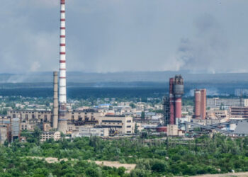 Азот зауытында ресейліктердің қоршауы салдарынан майлаудың ауқымды жылыстауы орын алды