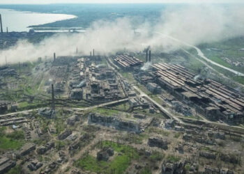 «Азовсталь» Ленинградтың басында бұғаттауға тырысты – БАҚ