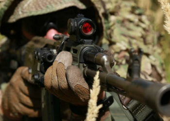 Барлау кем дегенде 12 ресейлік әскери қызметшіні өзі жойған украиндық туралы айтып берді