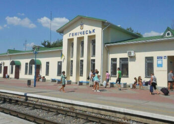 Басып алынған Геническіде зейнетке шығу кезегінде адам қаза тапқан