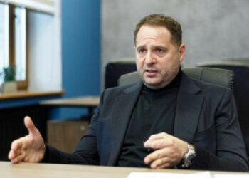 Ермак Бурбаның «Вагнериандықтарды» ұстауды кейінге қалдыру туралы нұсқауы туралы мәлімдемесін жоққа шығарды