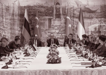 Келiссөздер және беташарлар