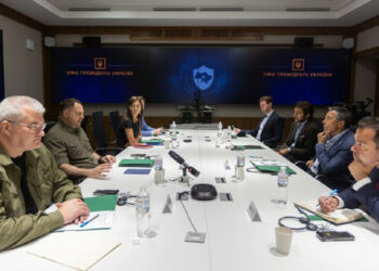 Оп-Эд Украина үшін қауіпсіздік кепілдігі туралы алғашқы құжатты таныстырды